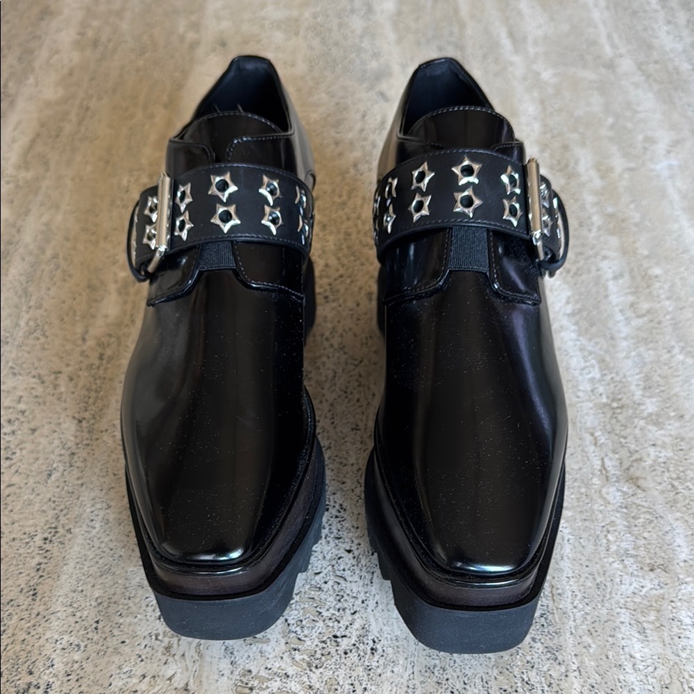 Stella McCartney black patent elise platform with Silver Studded Strap. Size 38